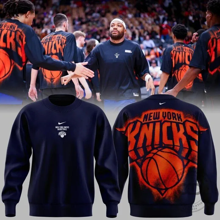 New York Knicks Basketball Team Logo Crewneck Sweatshirt